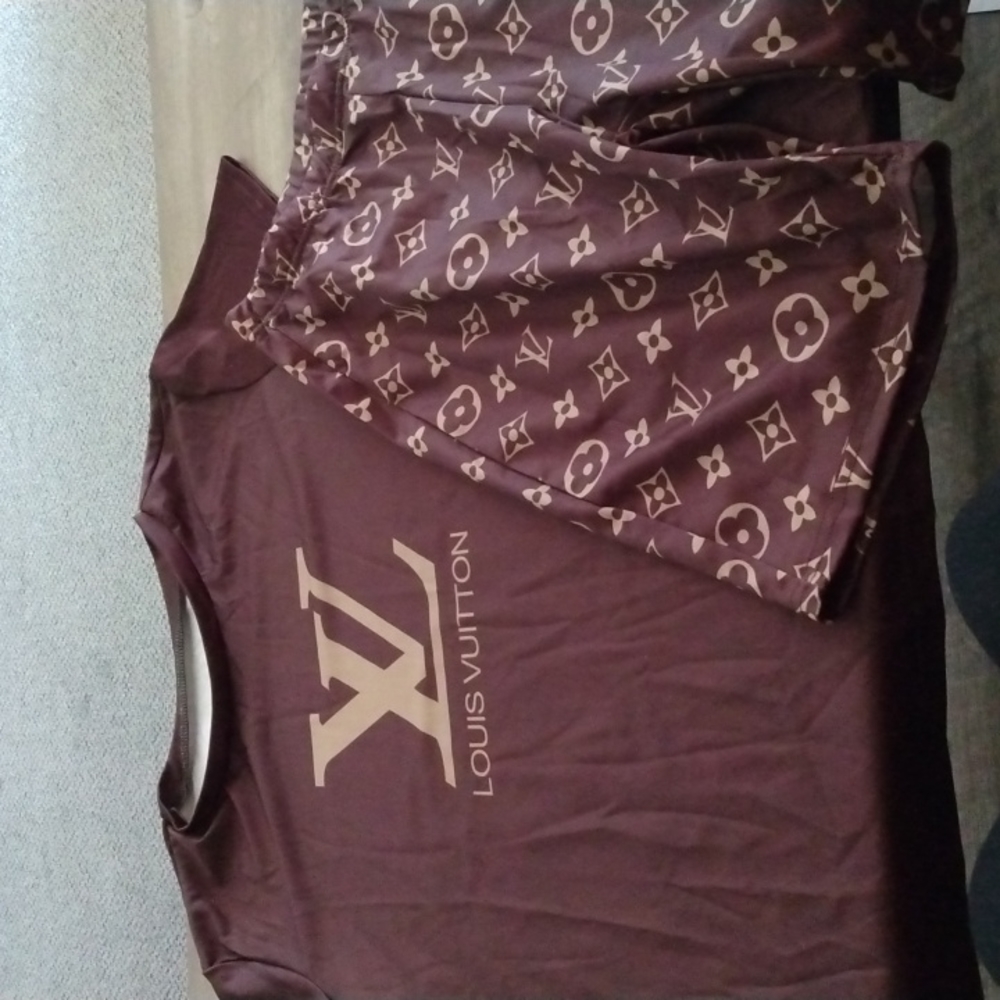 Girls LV longe set